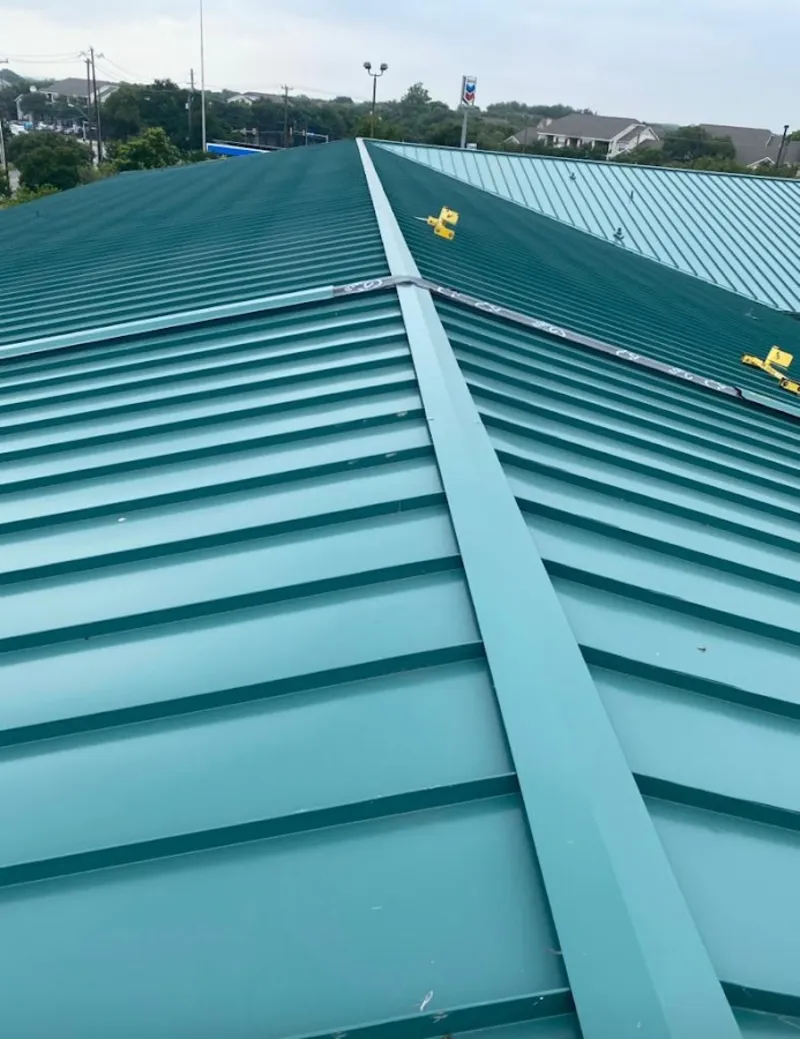 Green commercial metal roof ridge and valley for Metal Roof Repair in Markham